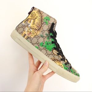 💥AUTHENTIC💥 GUCCI high-top sneakers